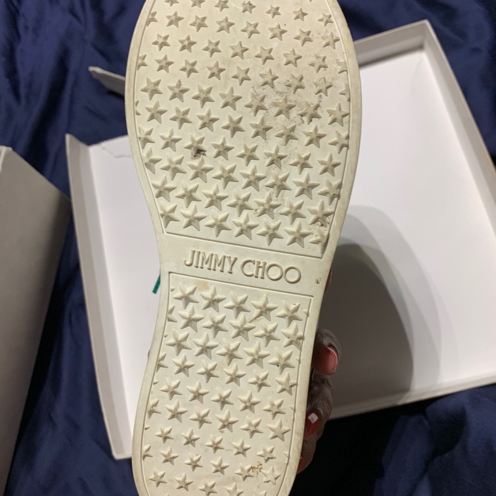 Sneakers - Picture 4 of 5